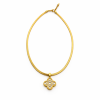 Colar - Fita com Trevo - Joia em Aço Banhada a Ouro 18k